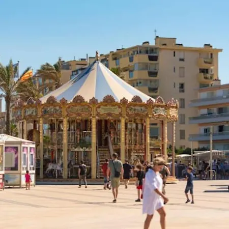 Chez Sam アパート *